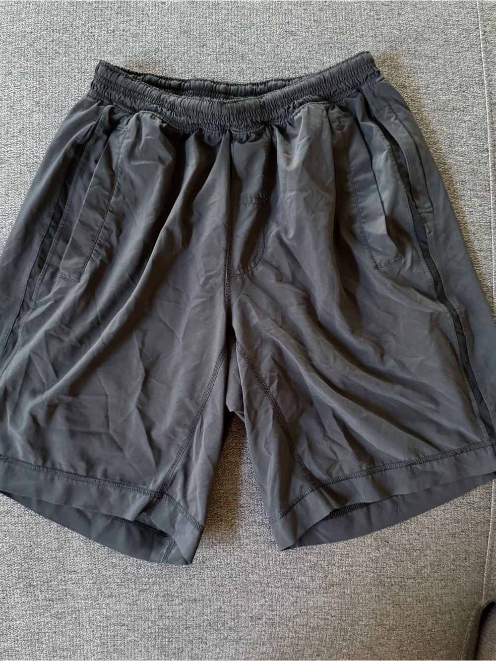 Lululemon Black Pace Breaker lined Athletic shorts Activewear Gym Workout M